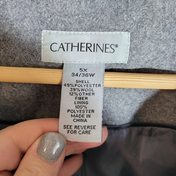 Wool trench coat - Picture 6 of 8